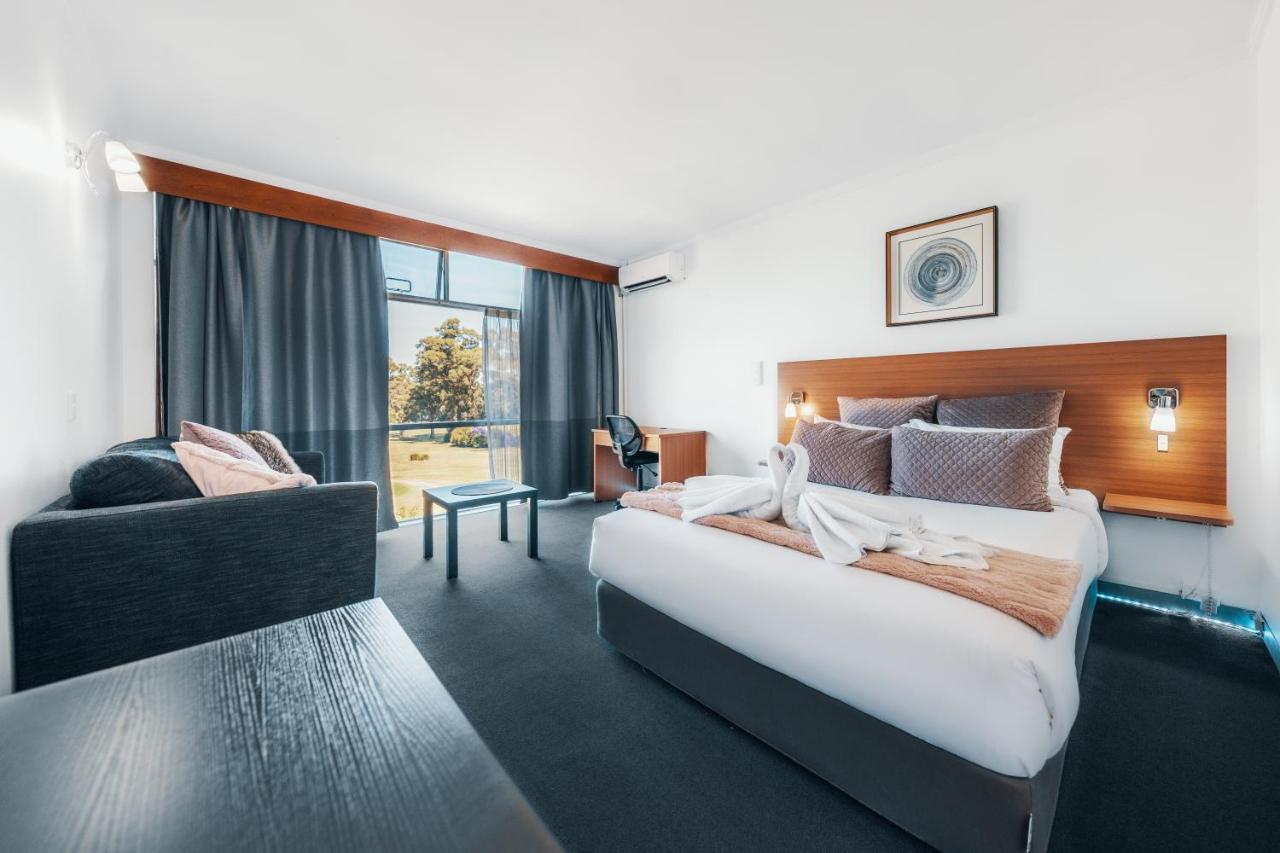 The Select Ryde Motel